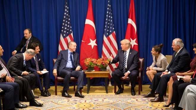 В Белом доме отрицают факт обсуждения возможной экстрадиции турецкого проповедника Гюлена