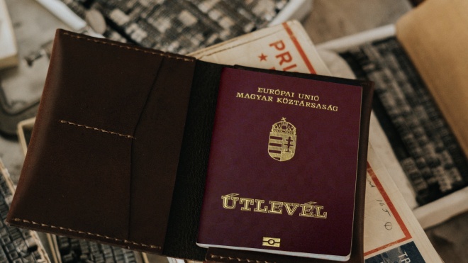 Москаль: Будапешт перенес выдачу паспортов украинцам из Закарпатья в Венгрию