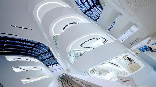 Мэрия Днепра привлекла к проектированию метро бюро одного из лучших архитекторов мира. Они строили сооружения в виде сигар и экзоскелетов