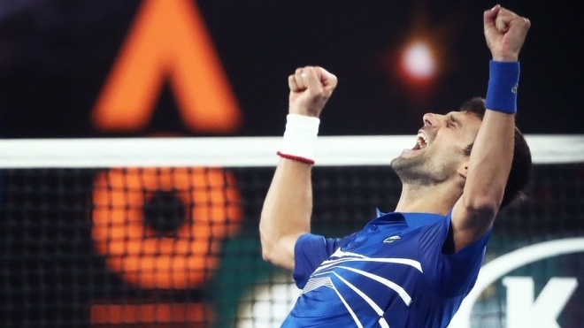 Джокович виграв свій шостий турнір у Вімблдоні. Він зрівнявся за трофеями з Федерером і Надалем