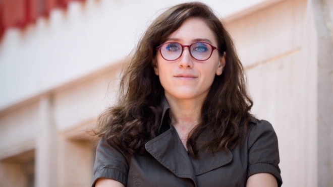 У Туреччині журналістка отримала 13 місяців вʼязниці за розслідування про офшори екс-премʼєра