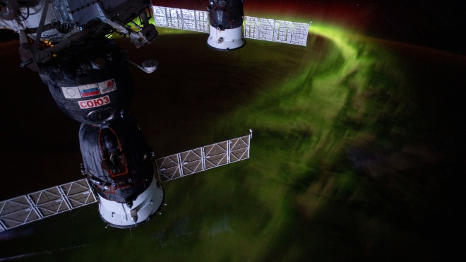 Космонавты нашли место утечки воздуха на МКС. Помог чайный пакетик