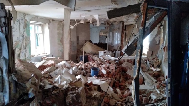 Пострадавшим от взрыва дома в Фастове позволили забрать вещи из разрушенных квартир