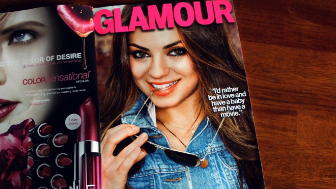 В США прекращает выходить печатная версия журнала Glamour. Он издавался 80 лет