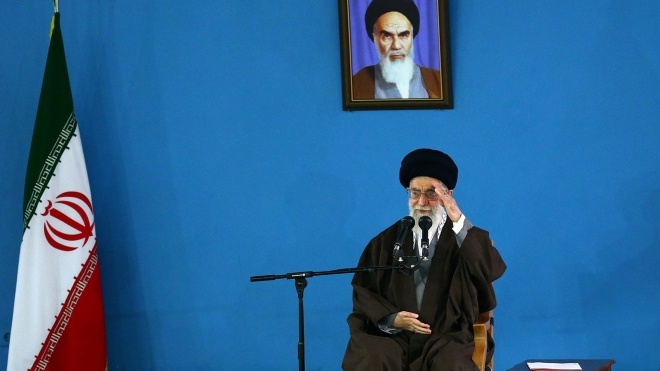 Трамп увів санкції проти духовного глави Ірану Хаменеї