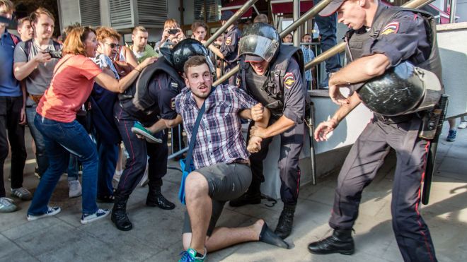 В Москве задержали участников нового протеста