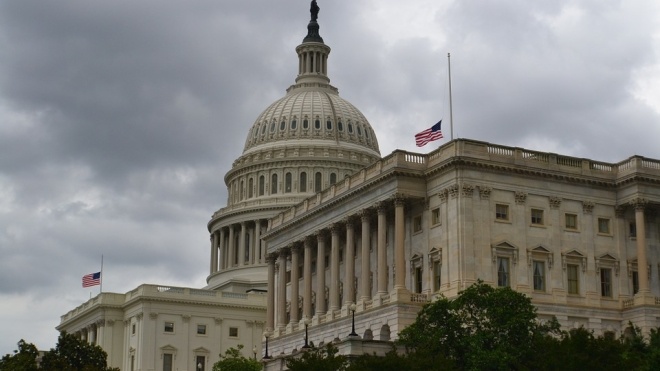 Палата представників США ухвалила бюджет, щоб уникнути «шатдауну»