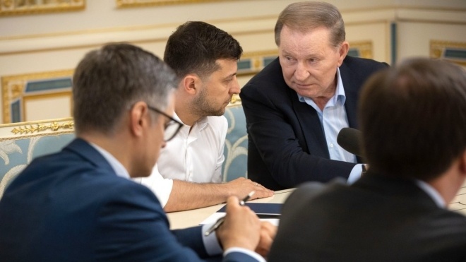Пресс-секретарь президента: Пинчук приезжал в АП, чтобы обсудить назначение Кучмы в Трехстороннюю контактную группу
