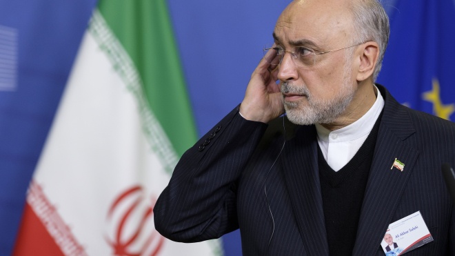 Иран объявил о запуске ядерного реактора в Араке