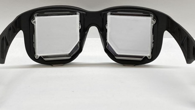 Facebook показала прототип окулярів віртуальної реальності власної розробки