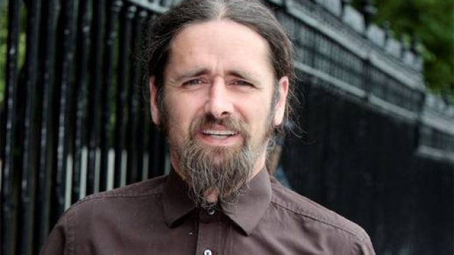 Депутат вийшов на онлайн-звʼязок з Європарламентом без штанів. Але не забув одягнути сорочку, щоб «виглядати респектабельно»