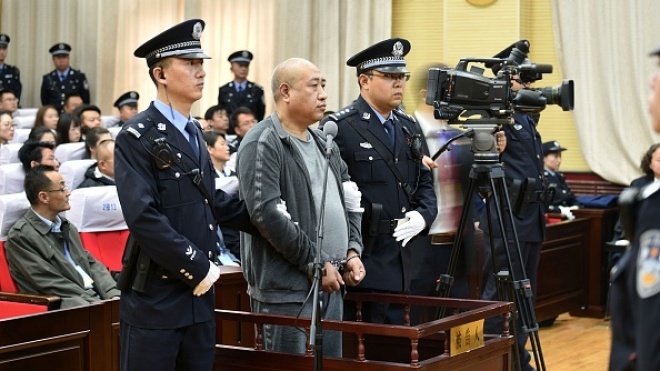 Китайского «Джека-потрошителя» казнили. Маньяк убил 11 девочек и женщин