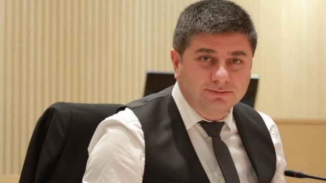 Протесты в Тбилиси: организатор ассамблеи православия Закария Куцнашвили заявил, что сложит депутатский мандат
