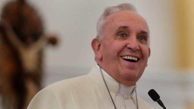 Папа Франциск став електронним резидентом Естонії