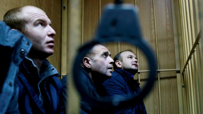 Двадцятьом захопленим Росією українським морякам продовжили арешт до весни