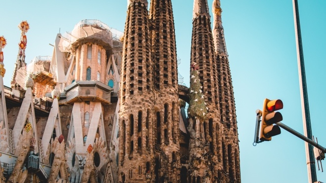 Sagrada Familia более 130 лет строилась без разрешения. Теперь администрация собора заплатит штраф