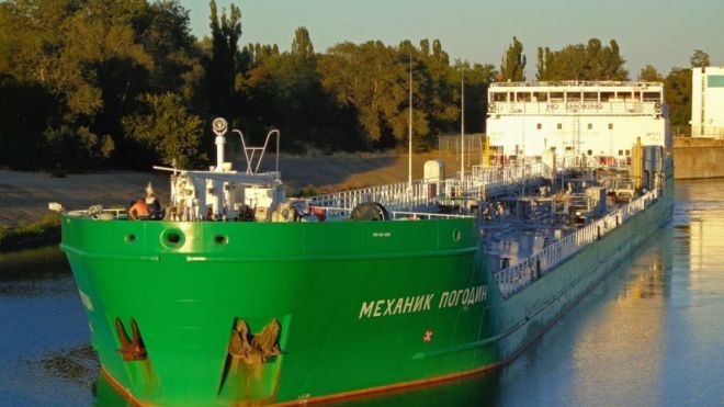 Омбудсмен Денісова: Україна не утримує росіян з корабля «Механік Погодін», під санкціями лише судно