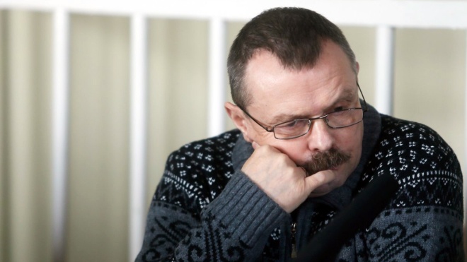 Екс-депутата Верховної Ради Криму в Києві засудили до 12 років вʼязниці за держзраду. Він каже, що чинив опір анексії