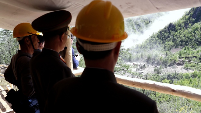 Госдеп США: Ким Чен Ын пригласил инспекторов на ядерный полигон Пунгери