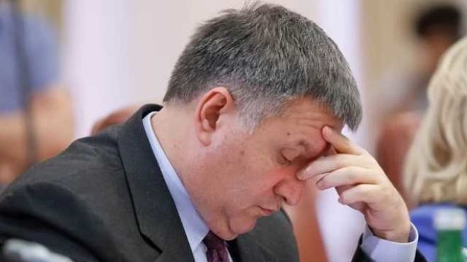 Арсену Авакову вынесли предписание за нарушения с декларациями сотрудников МВД
