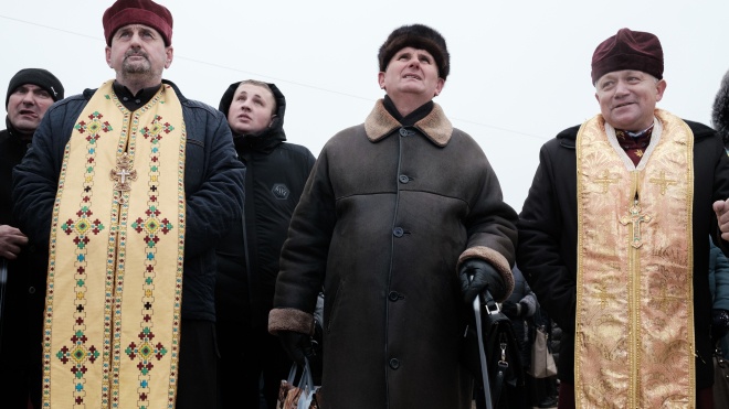 Порошенко: более десяти иерархов УПЦ МП согласились прийти на Собор в Киеве, но пришли только двое