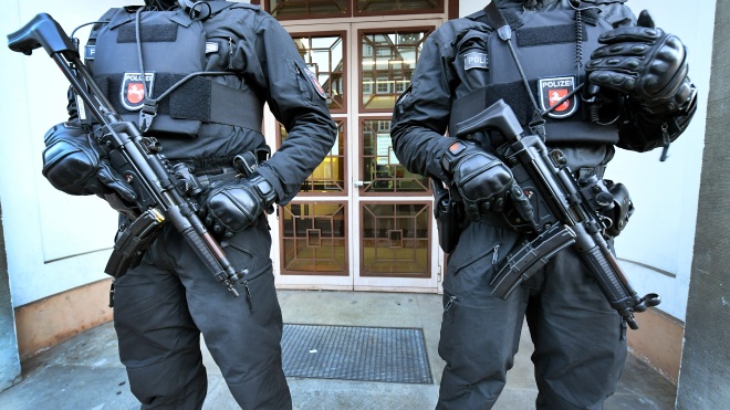 Нацполиция заменит автоматы Калашникова на немецкие пистолеты-пулеметы MP5