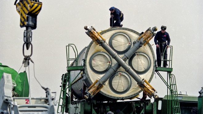 Ядерний арсенал, який міг знищити світ 10 разів. «Бабель» публікує унікальні фото ліквідації ядерних ракет України 1993—1996 років (архівний матеріал)