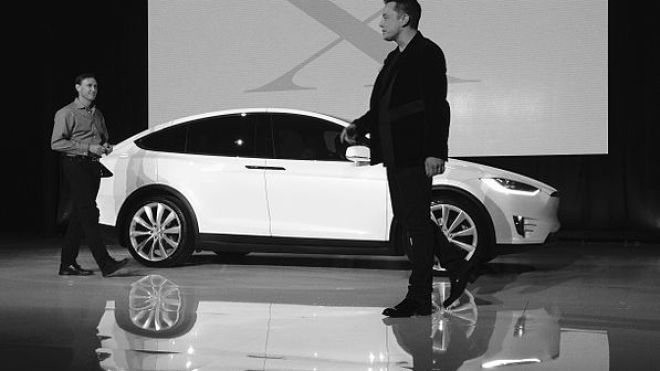 Bloomberg: Саудовская Аравия собирается выкупить часть Tesla чтобы вывести ее с рынка