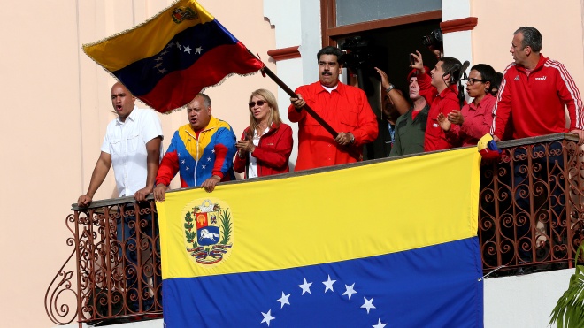 «Я буду продолжать управлять страной». Мадуро не собирается уходить с поста президента Венесуэлы до 2025 года