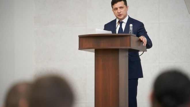 Зеленский озвучил первый вопрос, который вынесут на всеукраинский опрос в день выборов