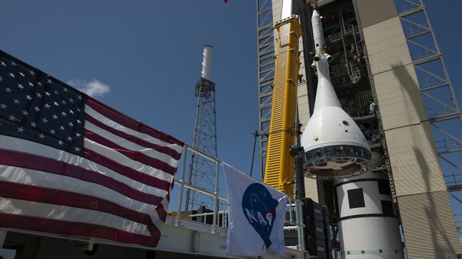 NASA успешно испытало системы аварийного спасения космического корабля Orion