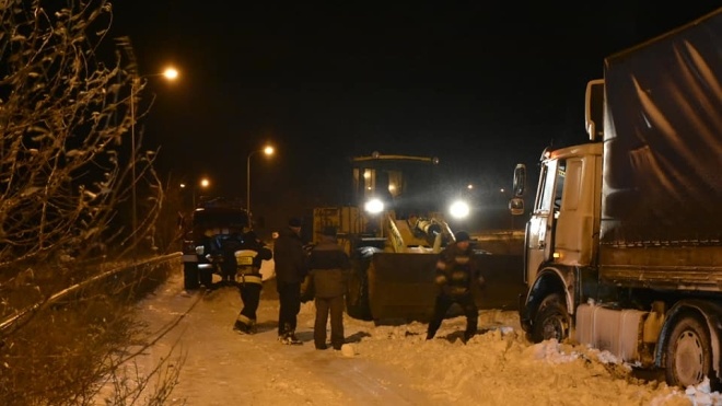 Дороги в Полтавській області розчистили від снігу. Рух на трасах до Києва розблоковано