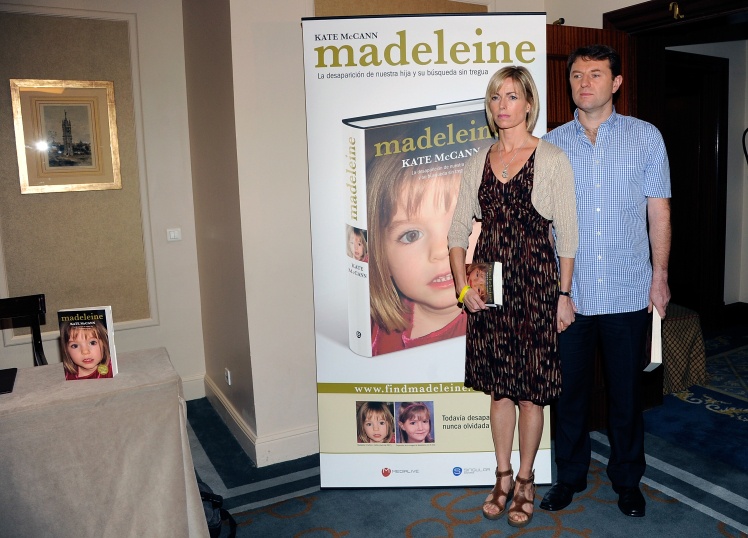 Кейт и Джерри МакКанн на презентации книги об исчезновении своей дочери Мадлен. Мадрид, 19 октября 2011 года.
