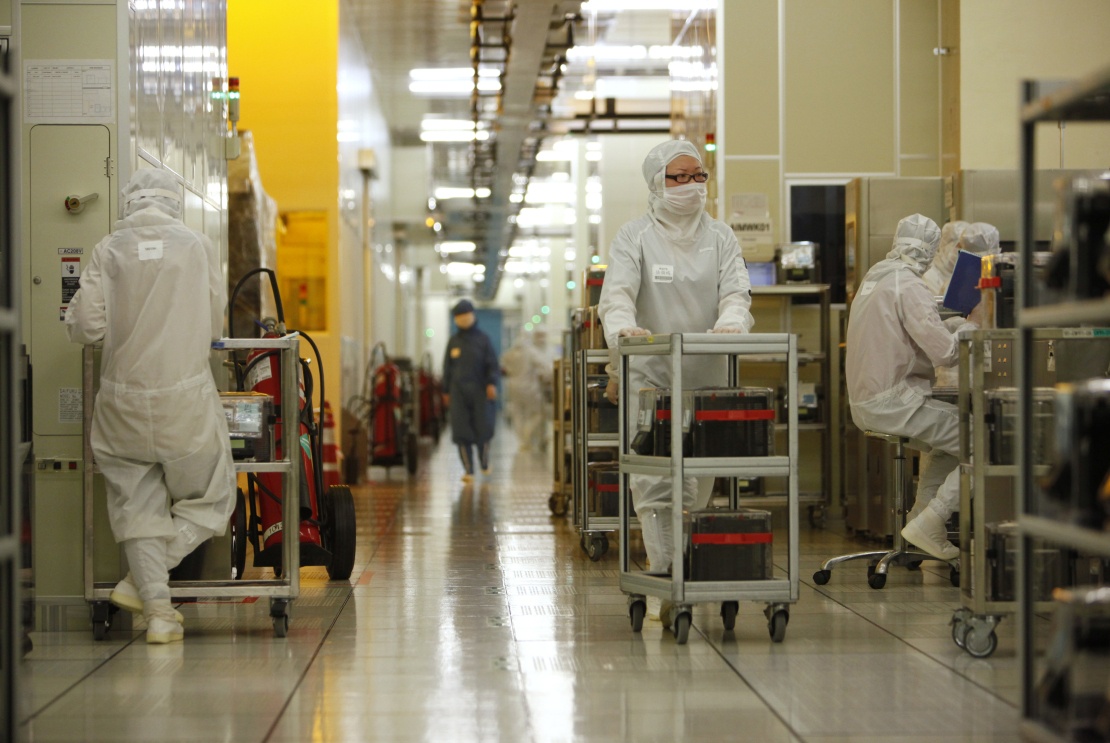 Цех полупроводниковых пластин компании Semiconductor Manufacturing International Corp в Шанхае.