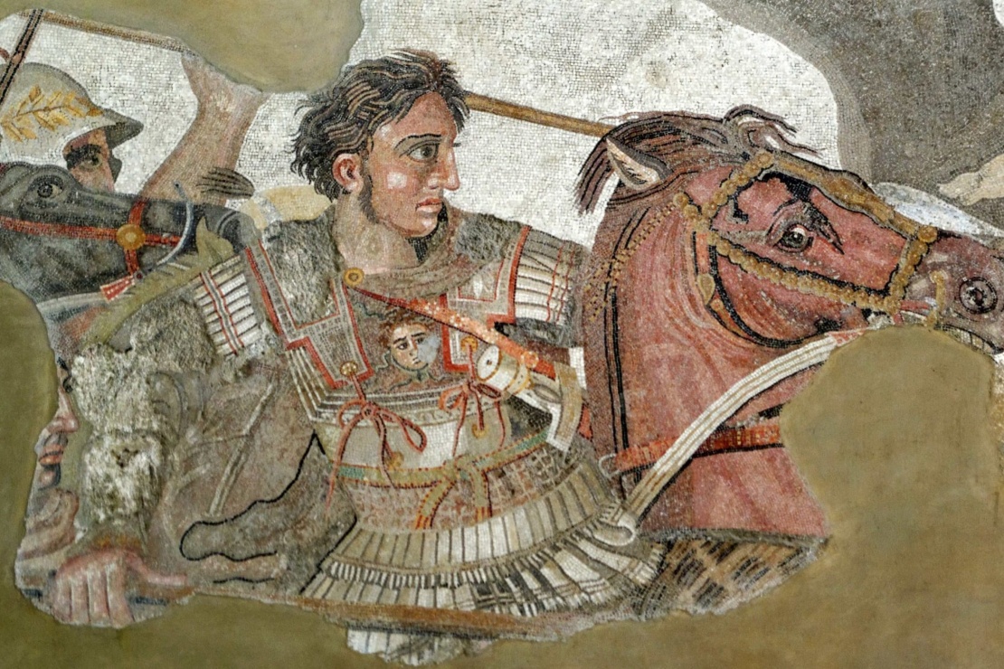 Зображення Олександра Великого на мозаїці з «Дому Фавна» в Помпеях, приблизно 100 рік до н. е. На Олександрі — ліноторакс.
