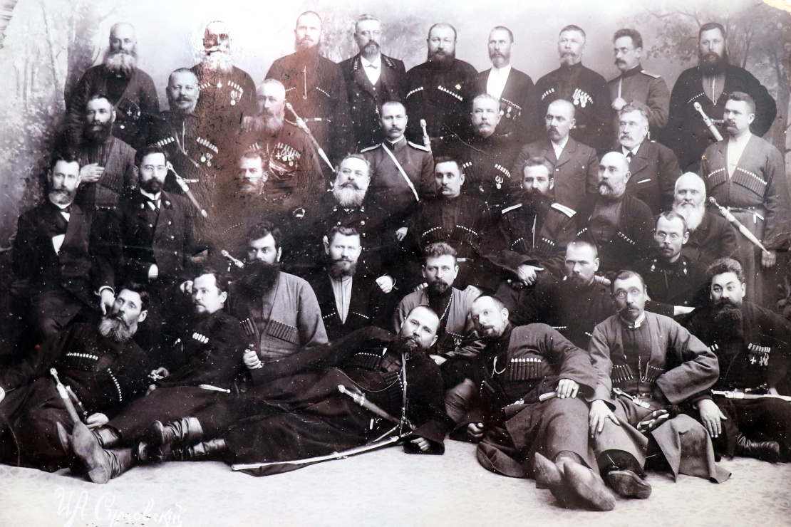 Members of the State Duma from the Kuban Cossacks, 1907. There are several future politicians of the Kuban Peopleʼs Republic among them: Fedor Shcherbyna (3rd row from the top, 5th from the left) and Kondrat Bardyzh (3rd row from the top, 6th from the left).