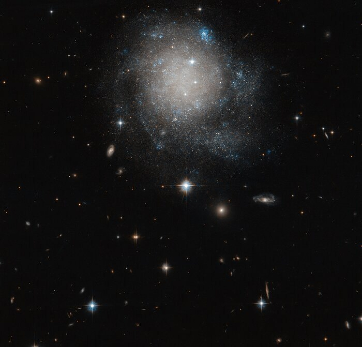 Ngc 4261 фотография галактики