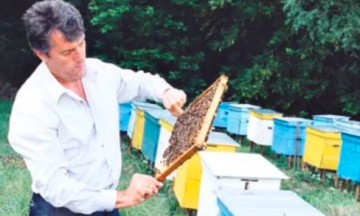 Ex-president Viktor Yushchenko will send Bandera honey to the front line