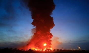 Reuters: One of Russiaʼs largest oil refineries suspended after drone attack