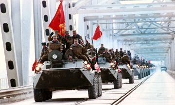33 years ago, Soviet troops left Afghanistan. We recall the last war of the Soviet Union, which accelerated its collapse — in 15 photos (an article from the Babel archive)