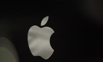 Білий хакер обікрав Apple на $3 мільйони. Компанія йому подякувала