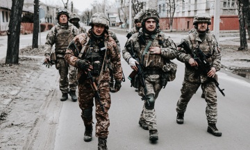 The Ukrainian military withdrew from Sievierodonetsk. It was occupied by the Russians
