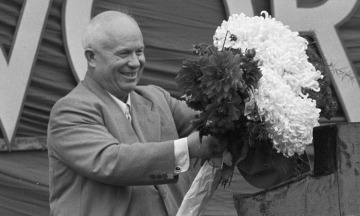 70 years ago, Nikita Khrushchev headed the Communist Party, although no one took him seriously after Stalinʼs death. This is how he defeated his competitors Malenkov and Beria and seized power in the USSR