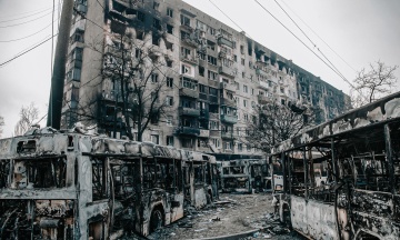 ”Russians want to make Donetsk oblast a big Mariupol”. The head of the oblast military administration Pavlo Kyrylenko tells how the occupiers erase cities with bombs ― an interview