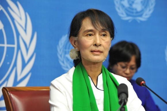 Канцлер Мʼянми Аун Сан Су Чжі.