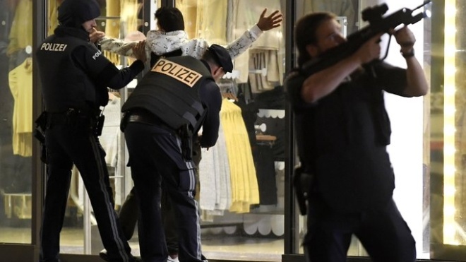 Теракт у Відні: поліція затримала ще двох підозрюваних