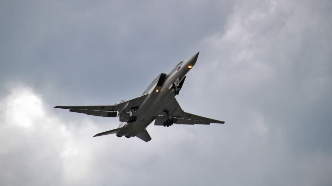 На аеродромі в Росії у бомбардувальника випадково спрацювала система катапультування. Загинуло три людини
