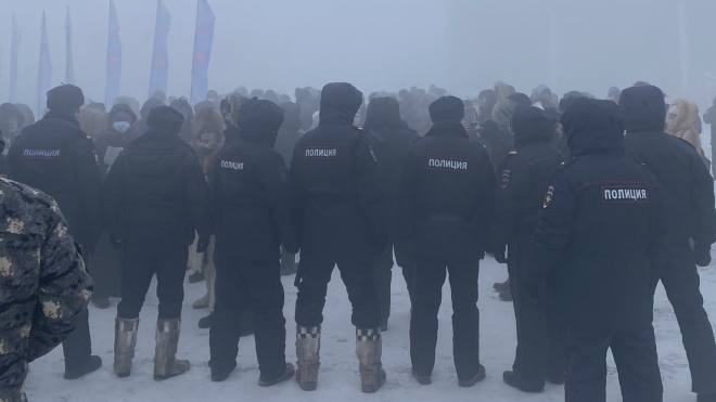 У Росії почалися перші акції протесту проти арешту Навального. Уже затримали десятки людей