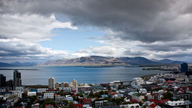 В Ісландії почали вимагати тести для в’їзду навіть у вакцинованих