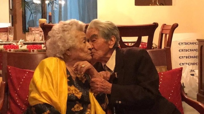 В Эквадоре умер мужчина, который прожил с женой 79 лет. Это мировой рекорд